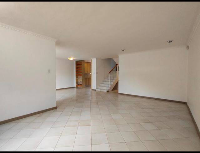 3 BEDROOM HOUSE FOR SALE IN WATERKLOOF HEIGHTS